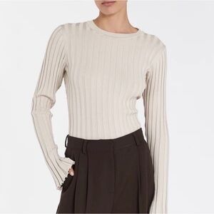 NWT Dissh Ada Stone Long Sleeve Knit Top.  Size Medium